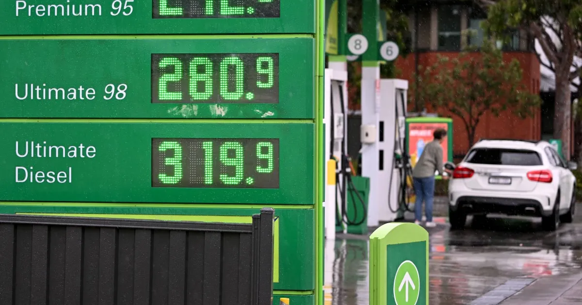 Мировой спрос на нефть упадет на фоне сбоев, вызванных войной с Ираном: МЭА